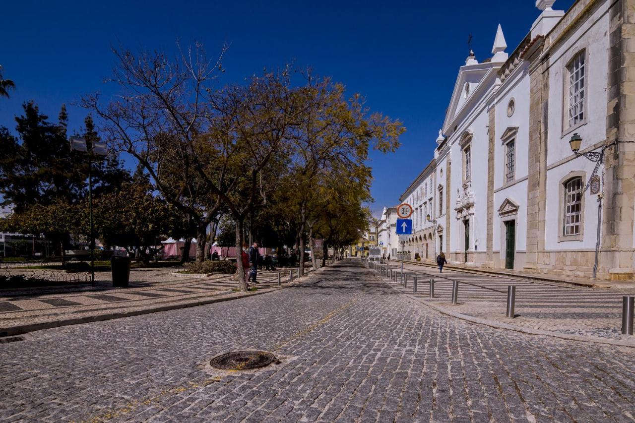 Faro Tradicional House - City center Exterior foto